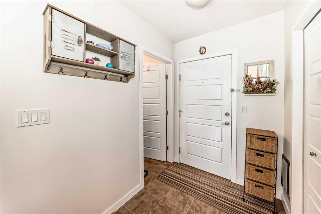 Picture for 111, 207 Sunset Drive 