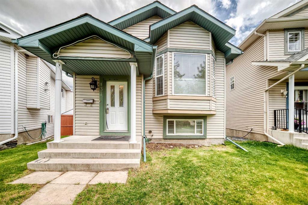 Picture for 137 Erin Meadow Bay SE