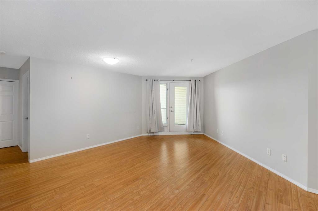 Picture for 2327, 700 Willowbrook Road NW