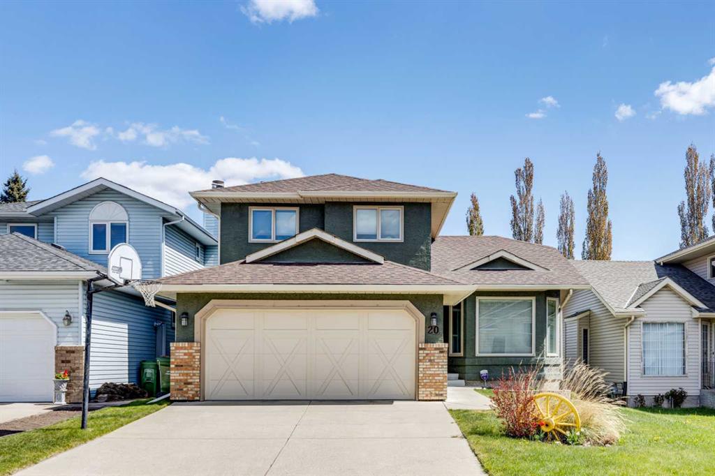 Picture for 20 MacEwan Ridge View NW