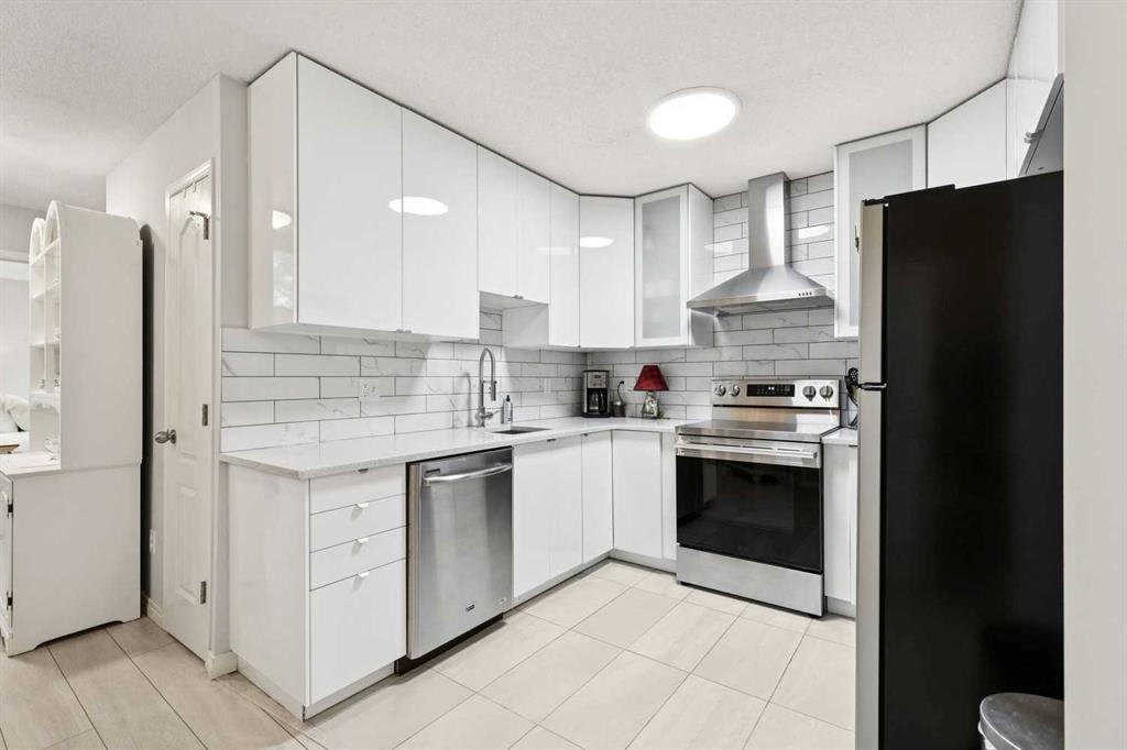 Picture for 412, 30 Sierra Morena Mews SW