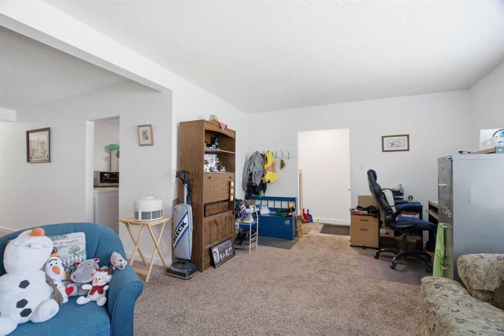 Picture for 196 Gordon Drive SW
