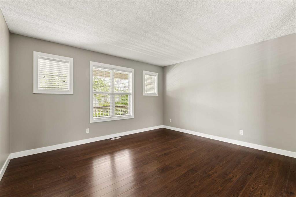 Picture for 218 Kingsbridge Road SE