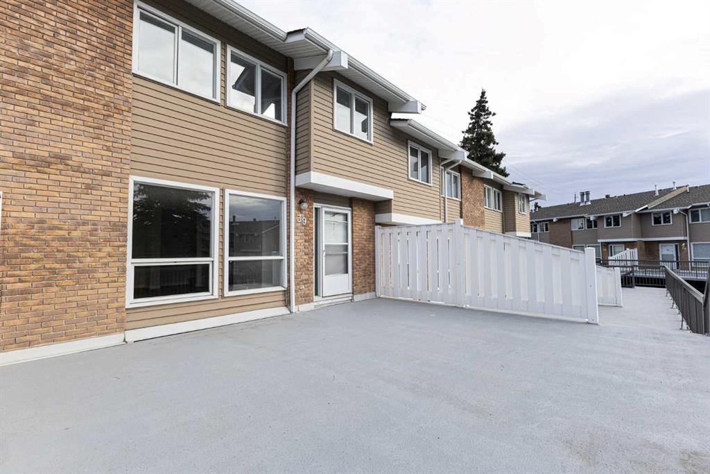 Picture for 39, 116 Silver Crest Drive NW https://www.cirrealty.ca/reb/creb/18/A2266918_10.jpg