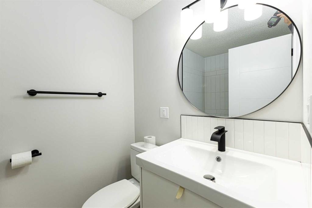 Picture for 39, 116 Silver Crest Drive NW https://www.cirrealty.ca/reb/creb/18/A2266918_16.jpg