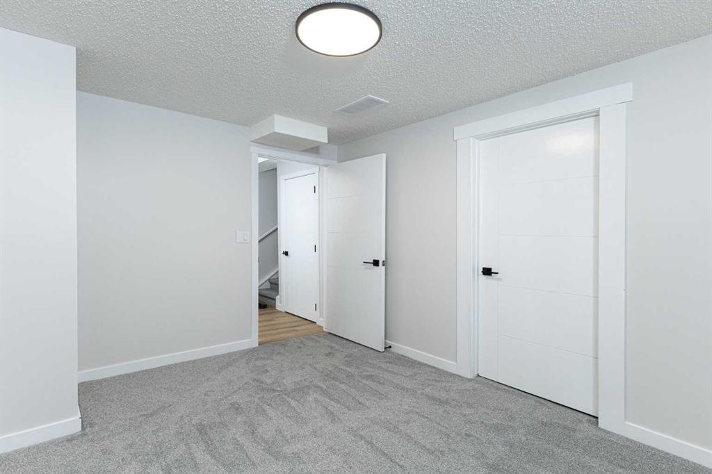 Picture for 39, 116 Silver Crest Drive NW https://www.cirrealty.ca/reb/creb/18/A2266918_23.jpg