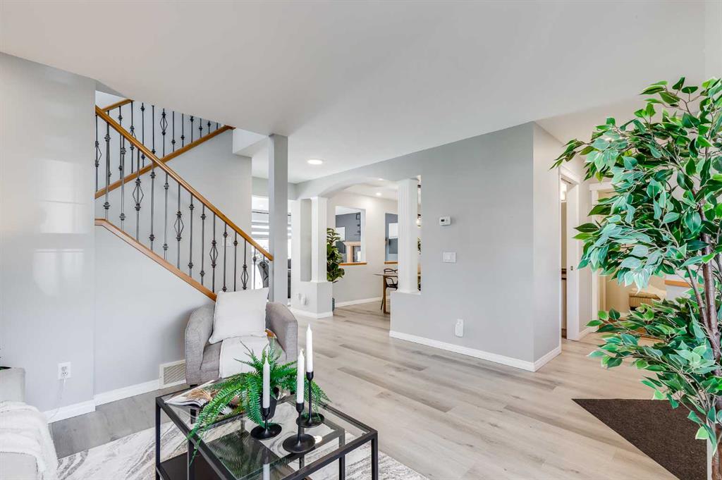 Picture for 208 Fairways Bay NW