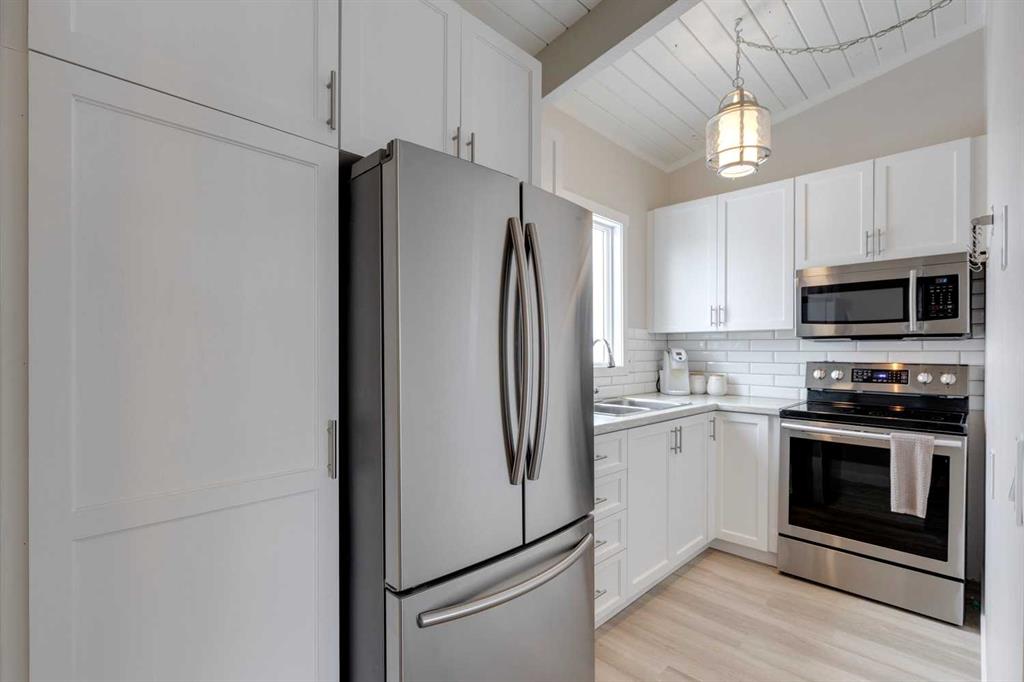 Picture for 2630 Oakmoor Drive SW