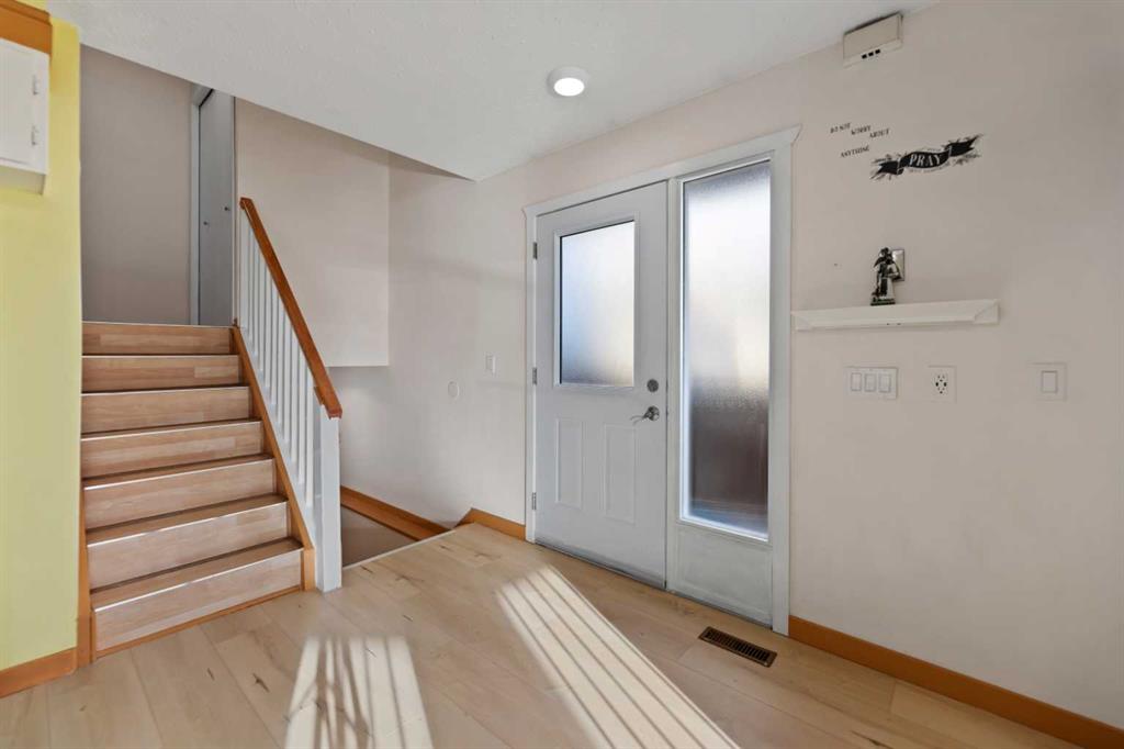 Picture for 124 Falwood Crescent NE