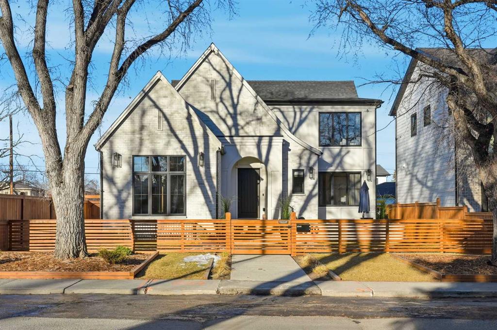 Picture for 2040 56 Avenue SW