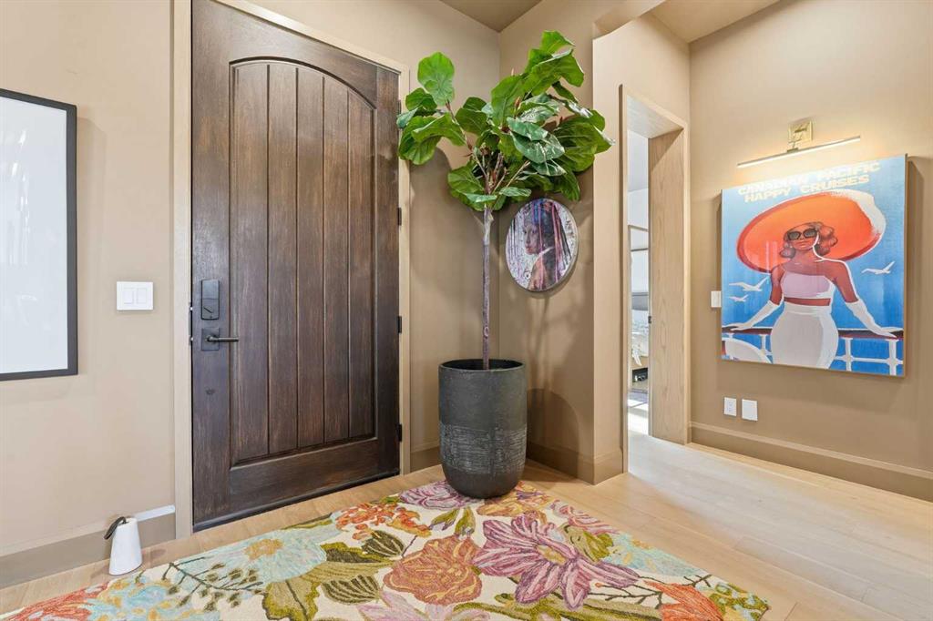 Picture for 2040 56 Avenue SW