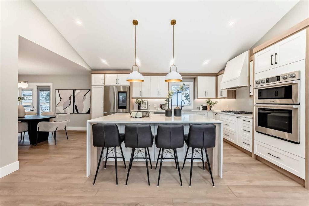 Picture for 135 Lake Wapta Rise SE