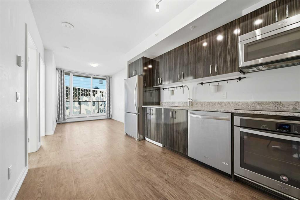 Picture for 801, 450 8 Avenue SE