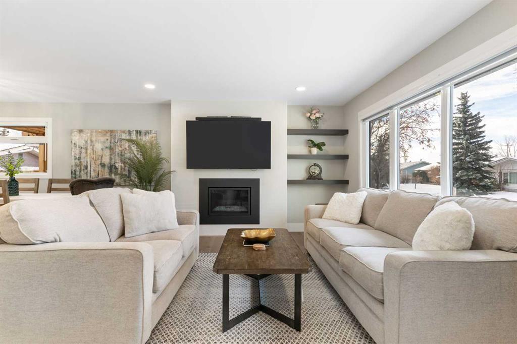 Picture for 9936 Maplecreek Drive SE