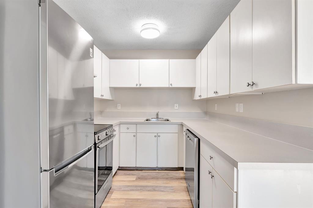 Picture for 407D, 5601 Dalton Drive NW