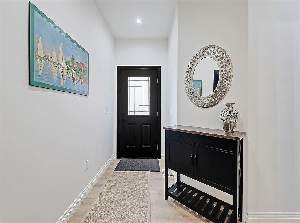 Picture for 1627 Montrose Terrace SE