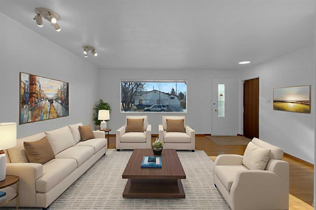 Picture for 1980 Cottonwood Crescent SE