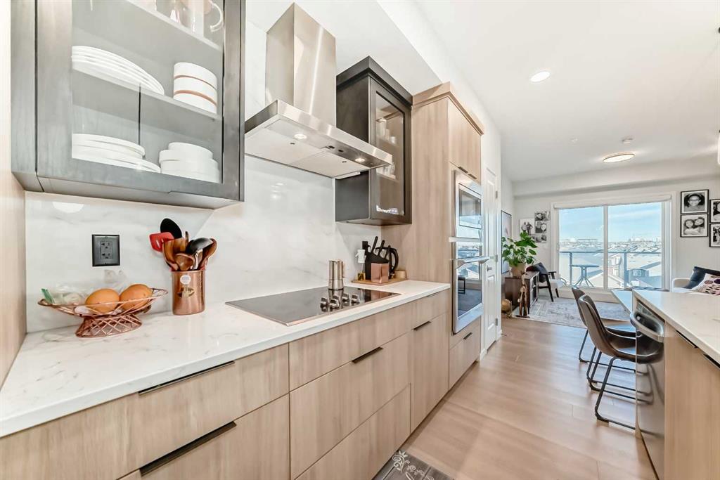 Picture for 413, 80 Carrington Plaza NW