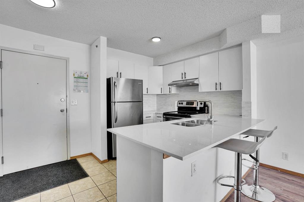 Picture for 301, 92 Saddletree Court NE