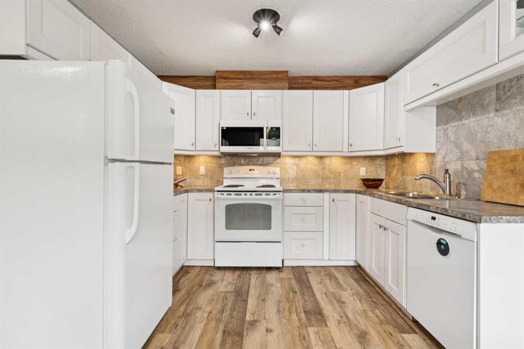 Picture for 5, 6503 Ranchview Drive NW