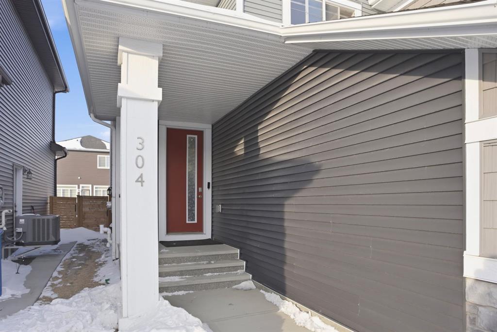 Picture for 304 Creekrun Crescent SW