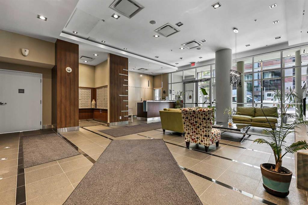 Picture for 607, 888 4 Avenue SW