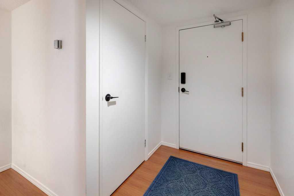 Picture for 811, 8604 48 Avenue NW