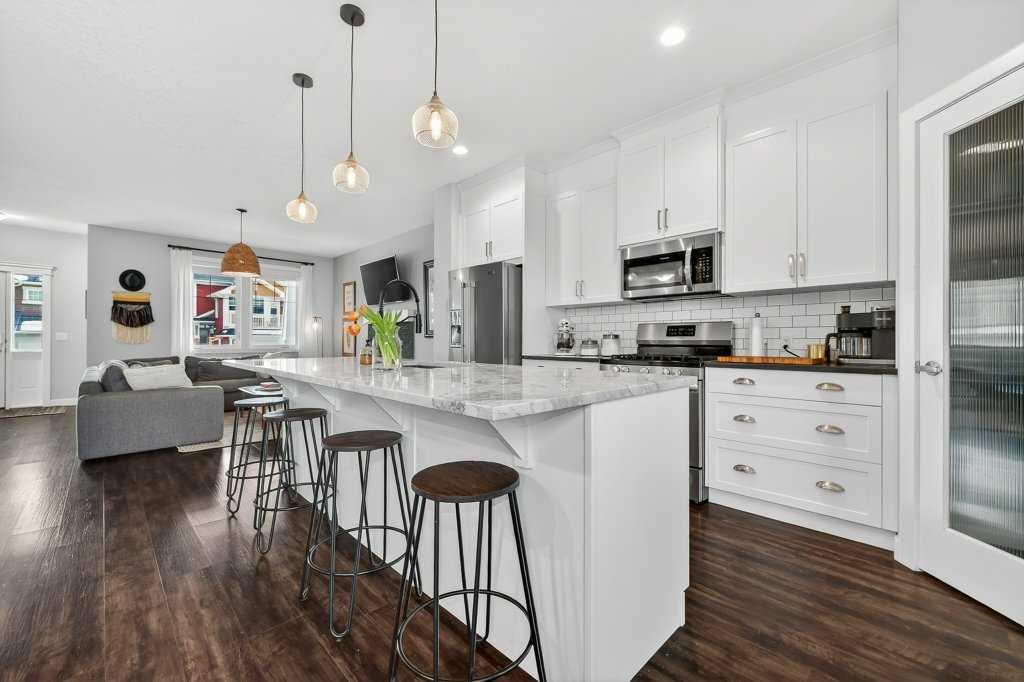 Picture for 92 Fireside Crescent 