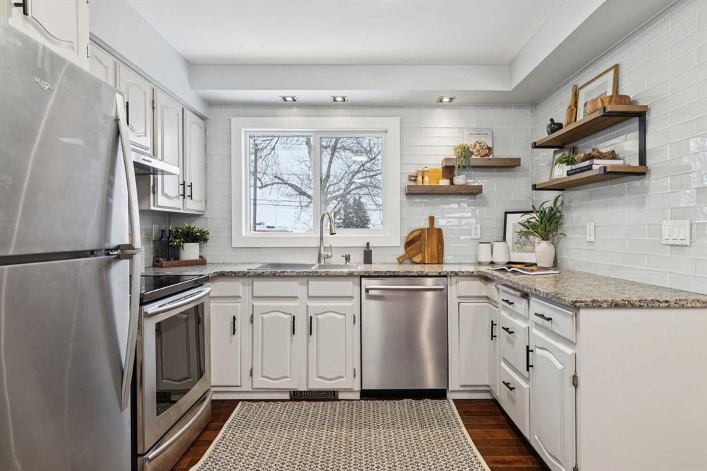 Picture for 7424 Fleetwood Drive SE