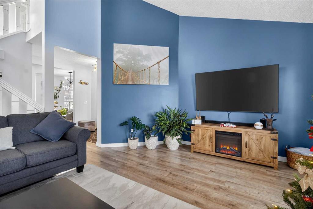 Picture for 77 Summerfield Road SE