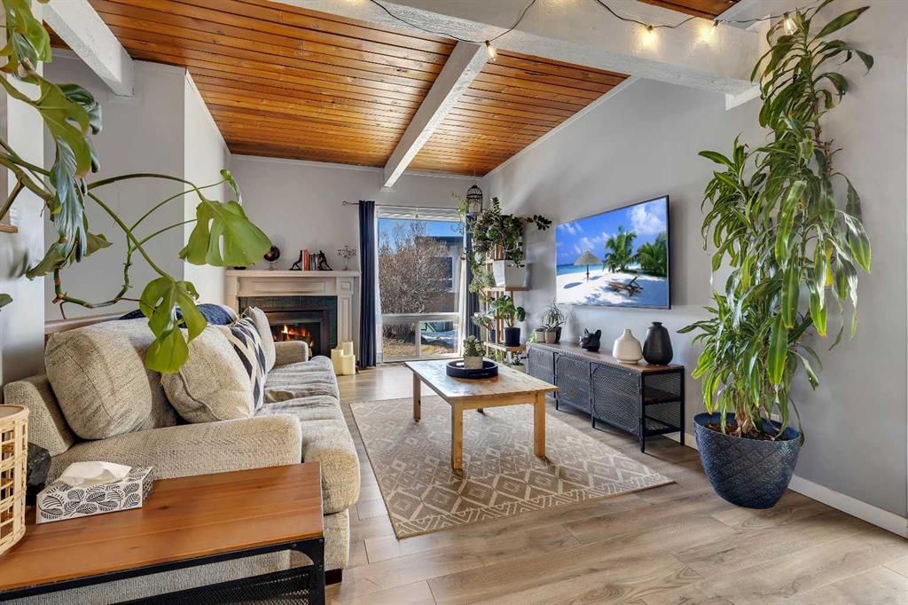 Picture for 426 Pinemont Gate NE