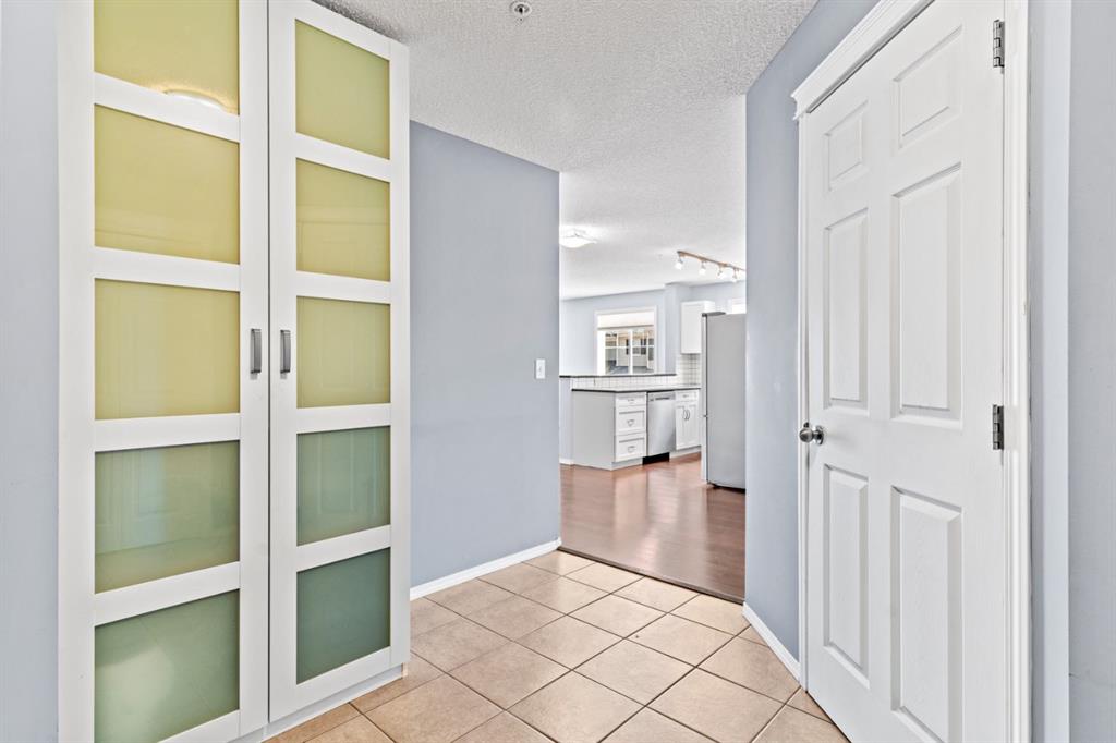 Picture for 5214, 69 Country Village Manor NE