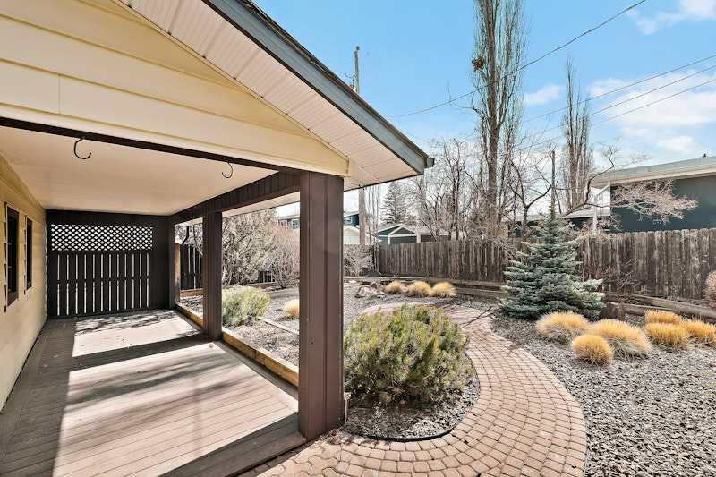 Picture for 5811 Londonderry Crescent SW