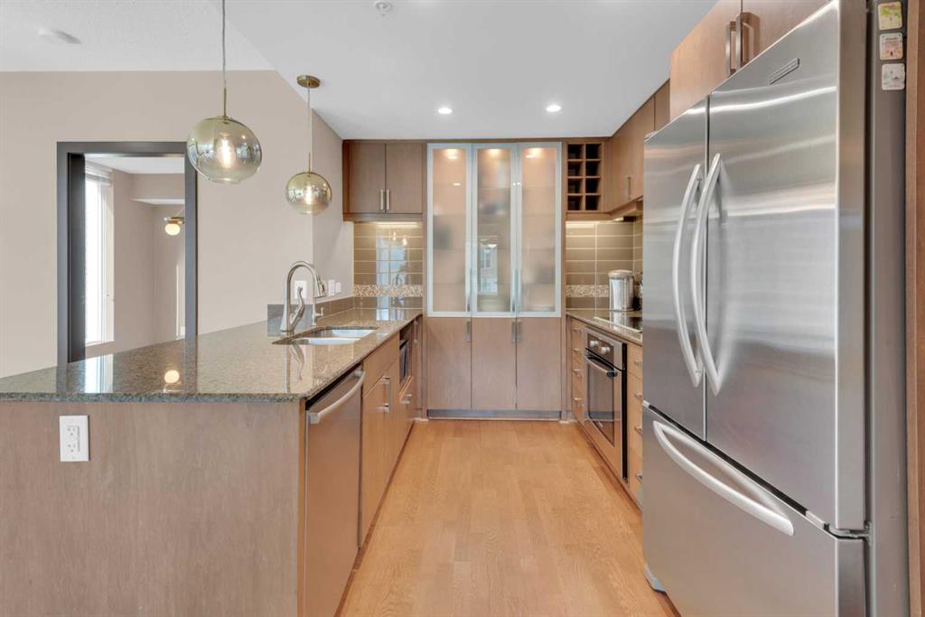 Picture for 1007, 888 4 Avenue SW