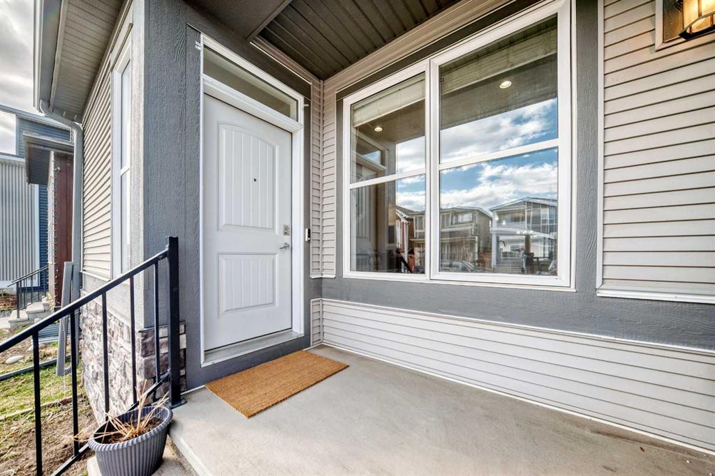 Picture for 140 Howse Avenue NE