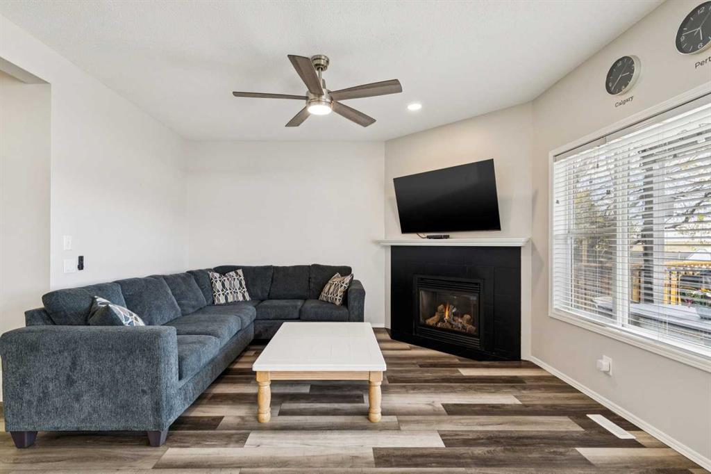 Picture for 108 Somerside Crescent SW