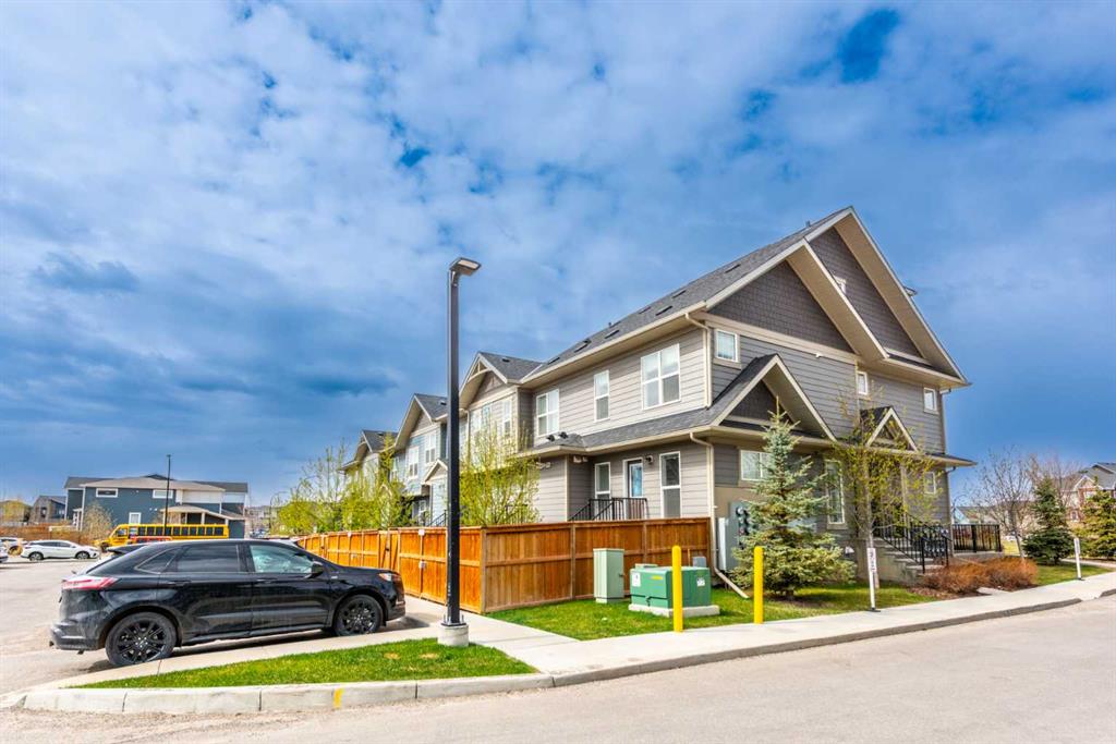 Picture for 428 Cranbrook Square SE