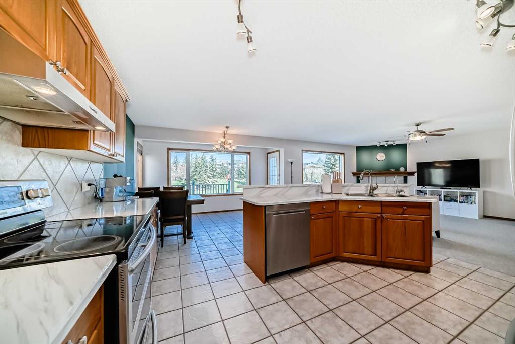 Picture for 135 Panorama Hills Manor NW