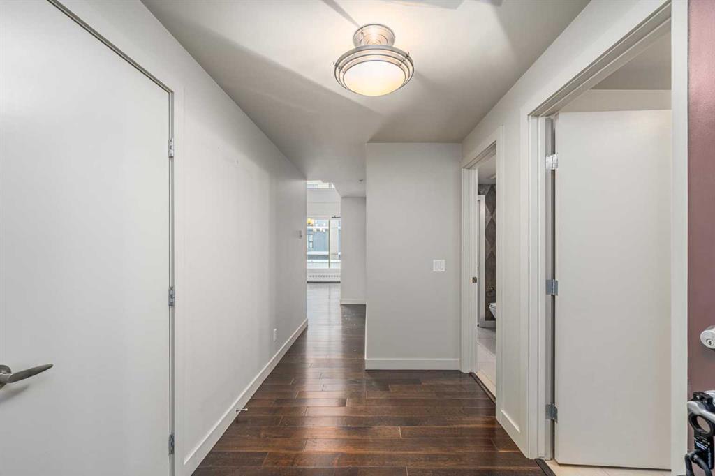 Picture for 402, 1730 5A Street SW