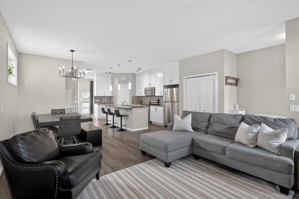 Picture for 257 Cranford Park SE