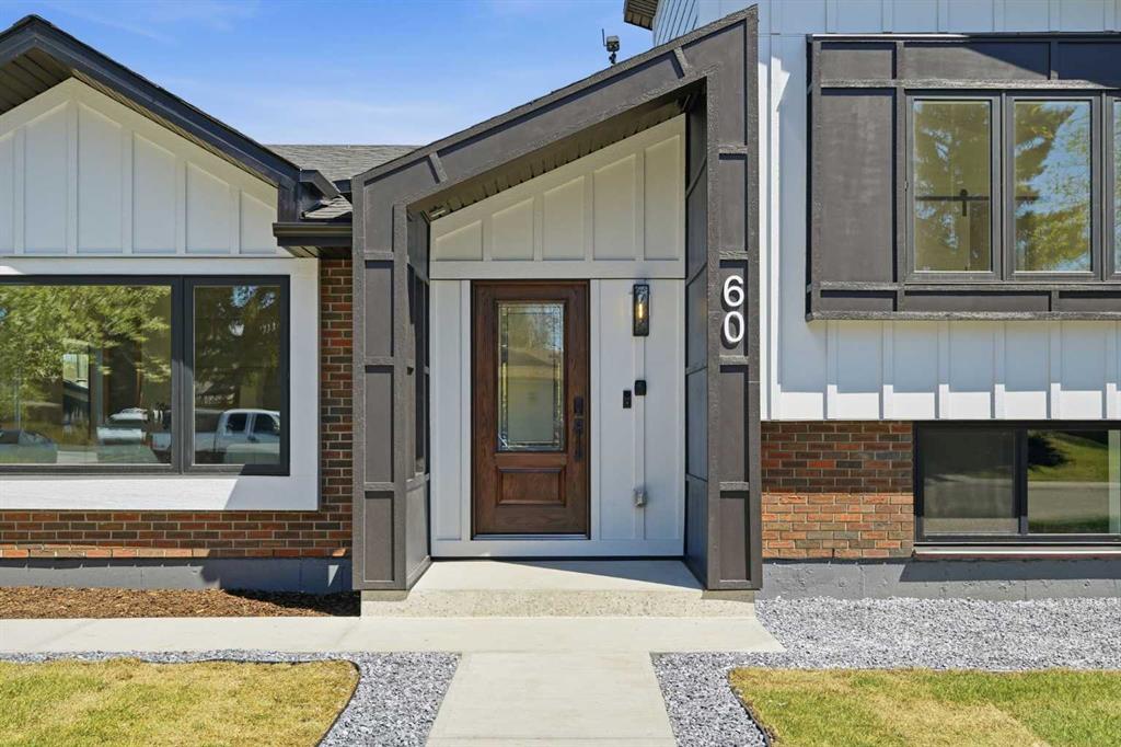 Picture for 60 Lake Lucerne Close SE