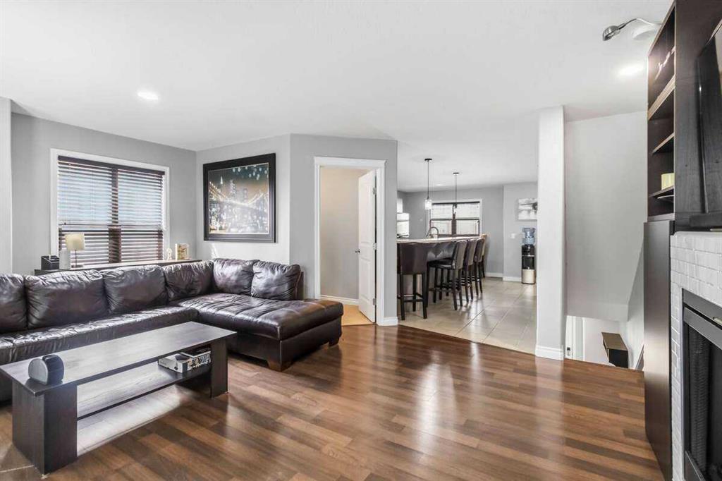 Picture for 14, 180 Riverstone Ridge 