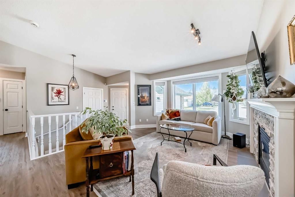 Picture for 39 Westfall Crescent 