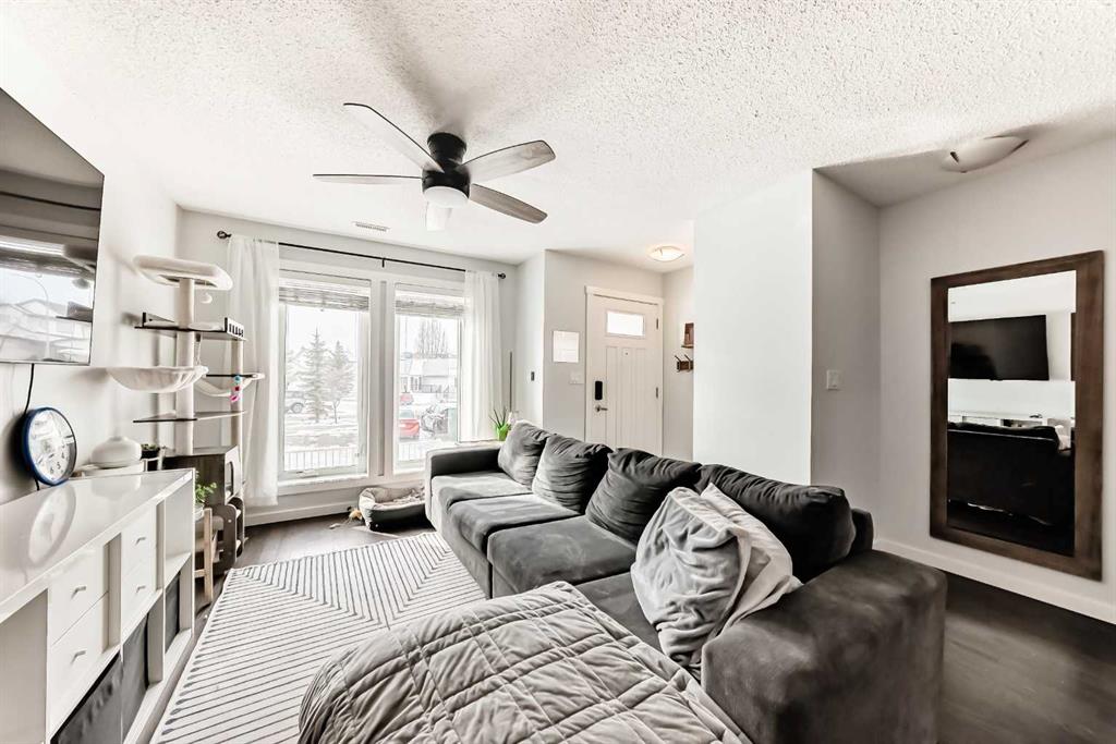 Picture for 424, 50 Westland Road 