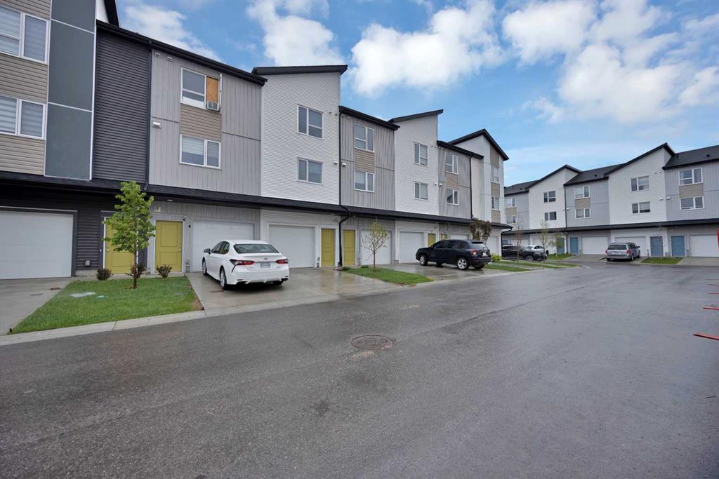 Picture for 411, 301 Redstone Boulevard NE