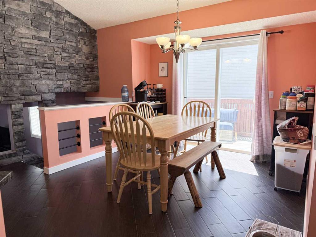 Picture for 138 Bridleridge Way SW