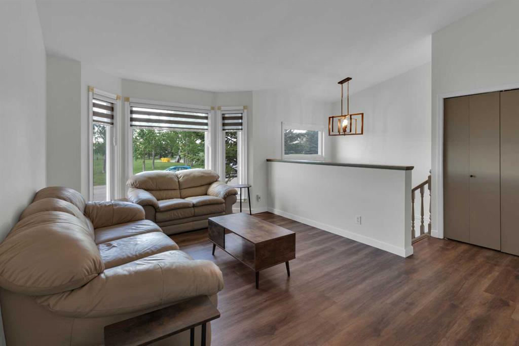 Picture for 18 West Mcmanus Road 