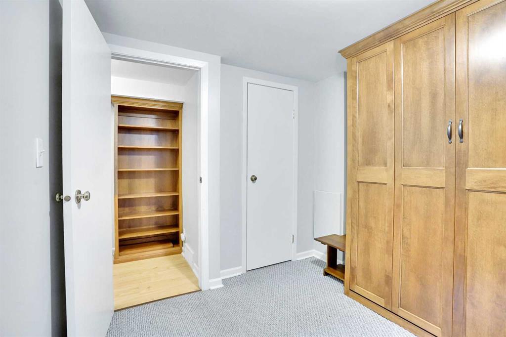 Picture for 3045 26A Street SW https://www.cirrealty.ca/reb/creb/19/A2266219_36.jpg