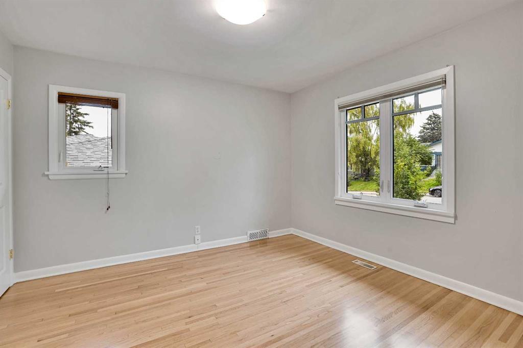 Picture for 3045 26A Street SW https://www.cirrealty.ca/reb/creb/19/A2266219_7.jpg