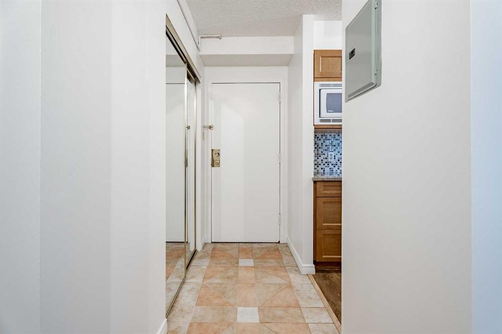 Picture for 301, 3420 50 Street NW